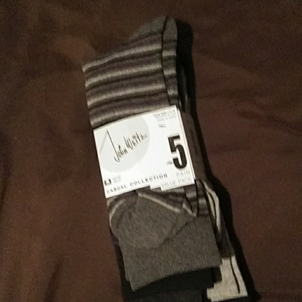 5 pack of socks!